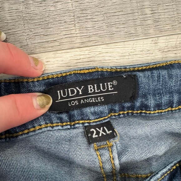 Judy Blue skinny fit distressed rainbow patch jeans size 2XL L34 - Picture 4 of 9